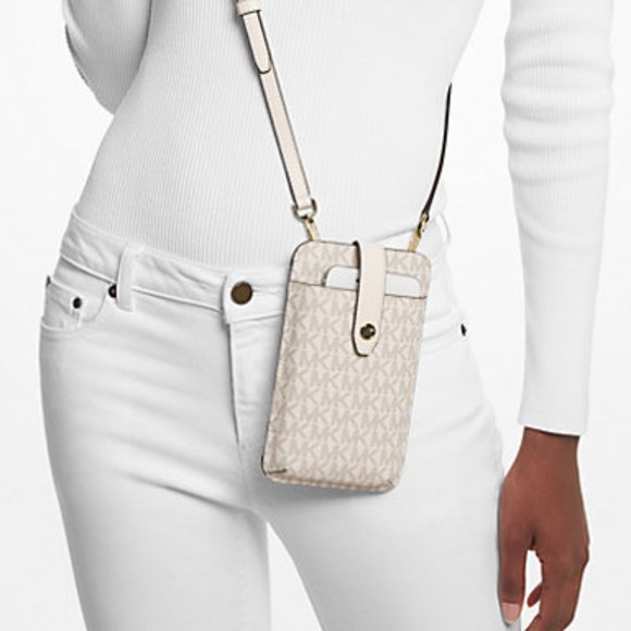 Michael Kors Logo Smartphone Crossbody Bag - Picture 2 of 6
